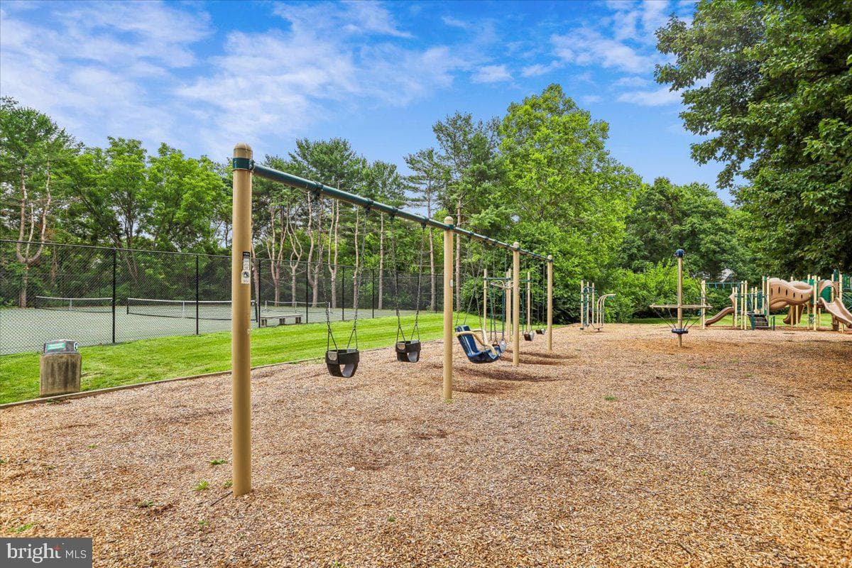13159 Ladybank Lane photo 66