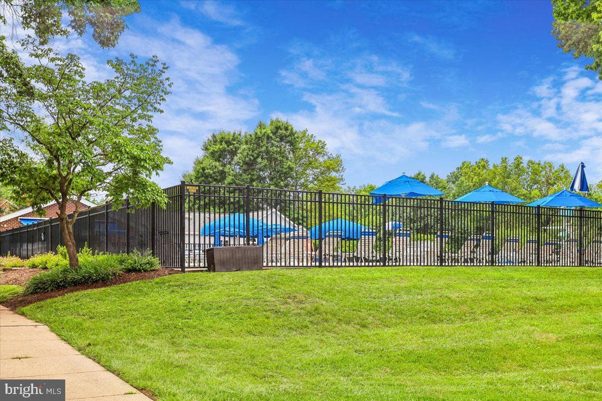 13159 Ladybank Lane photo 68