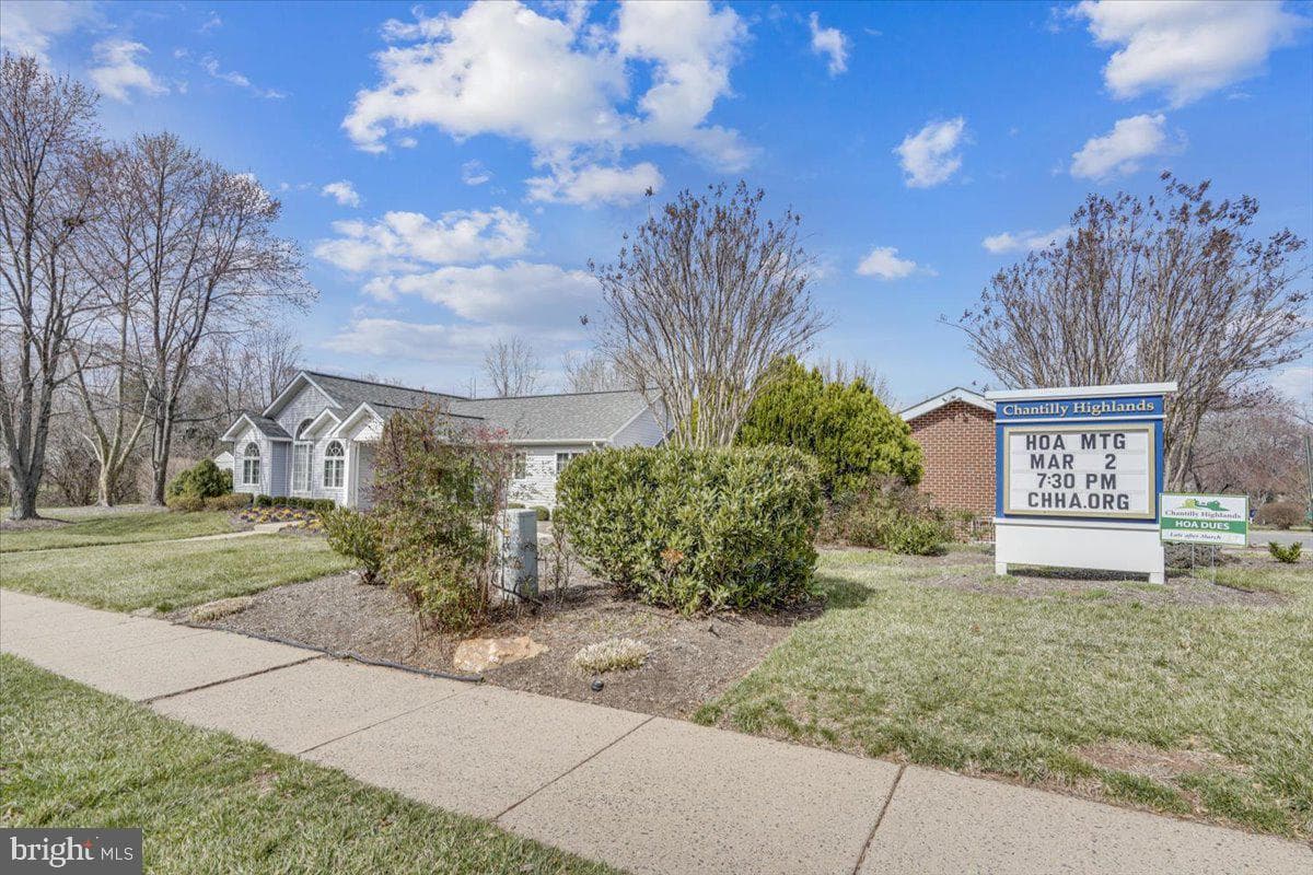 13159 Ladybank Lane photo 77