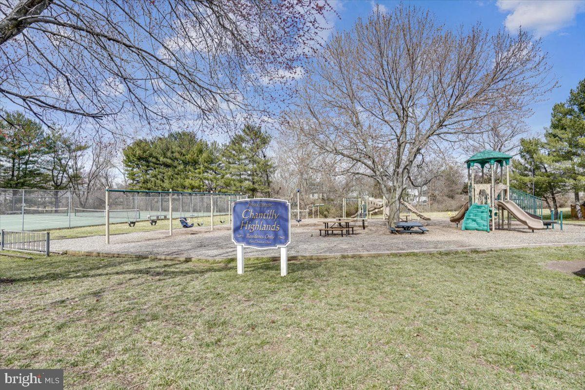 13159 Ladybank Lane photo 78