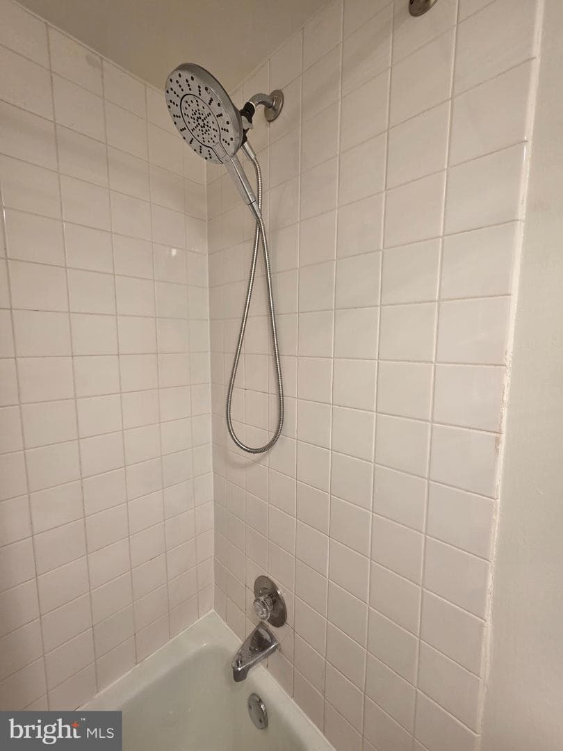 2059 Huntington Ave # 1100 photo 13