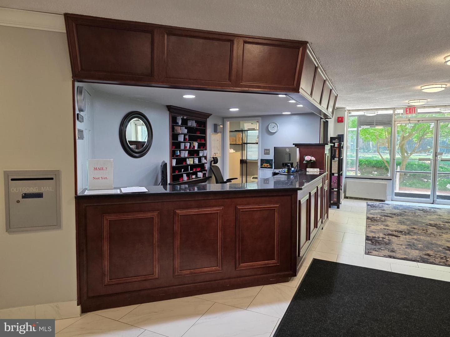 2059 Huntington Ave # 1100 photo 25