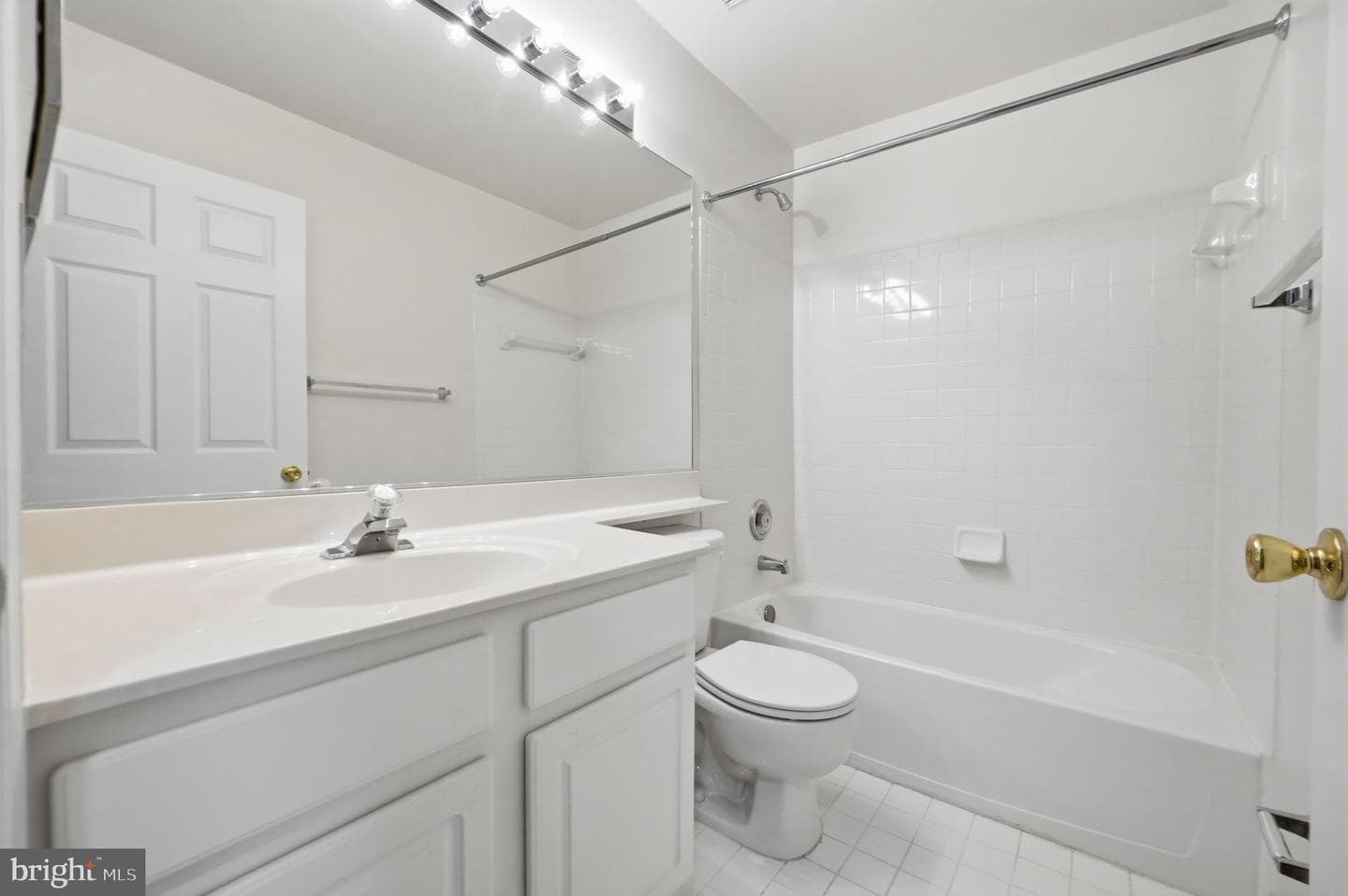 4118 Leclair Court photo 28