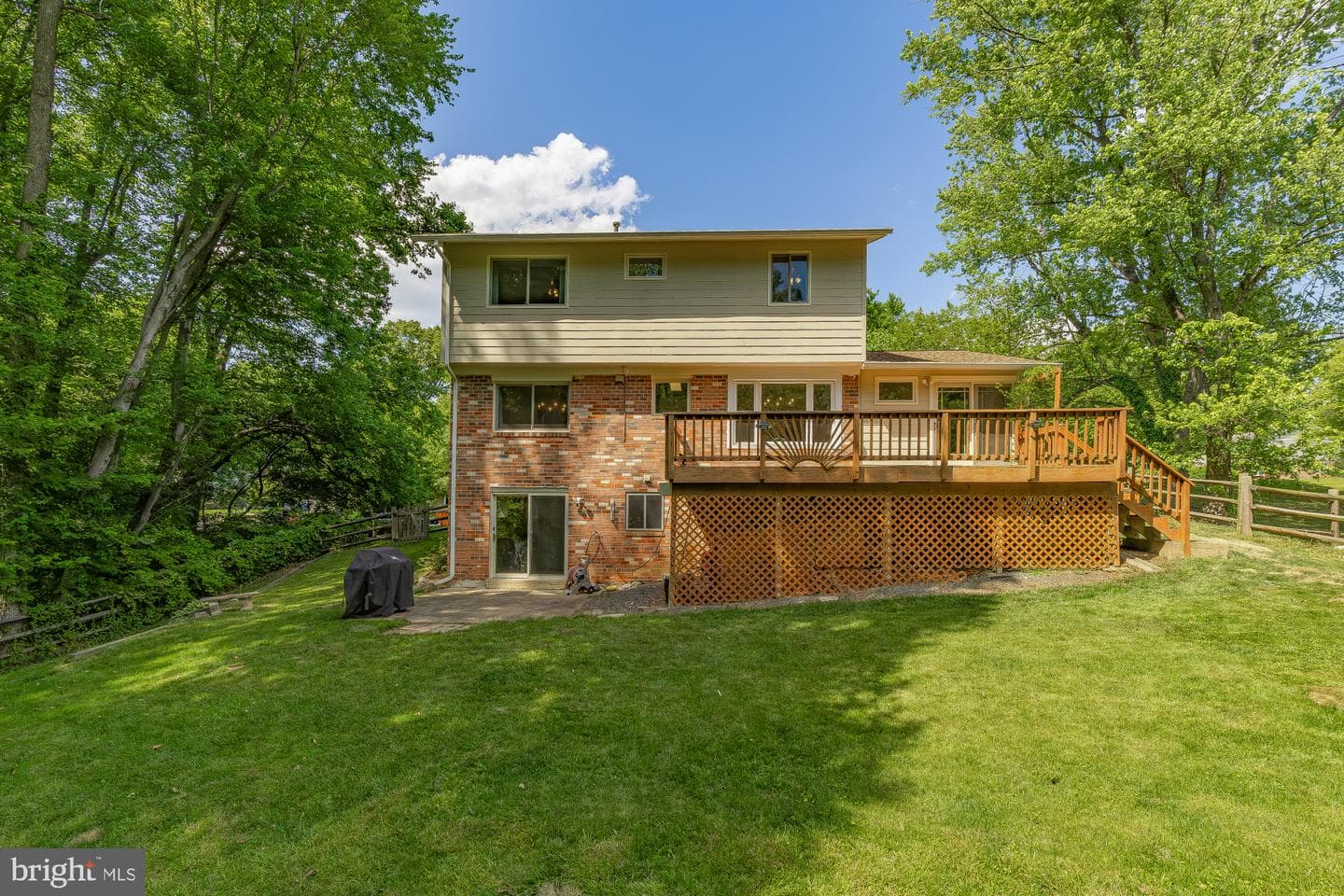 10103 Dundalk Street photo 35