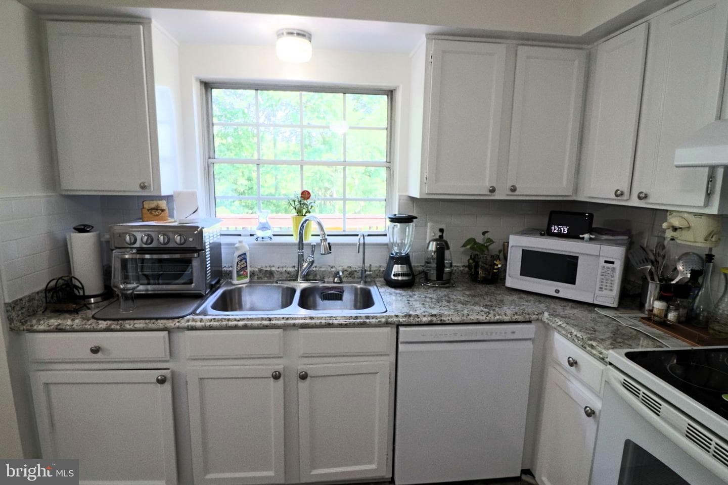 14904 Lady Madonna Court photo 25