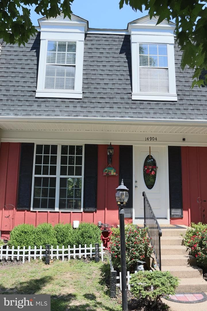14904 Lady Madonna Court photo 4