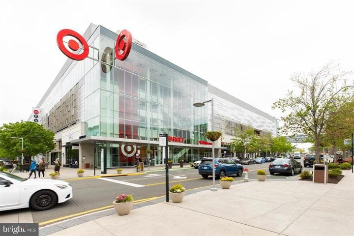 2665 Prosperity Avenue #403 photo 17