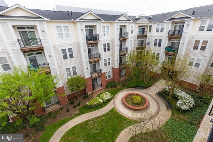 2665 Prosperity Avenue #403, Fairfax