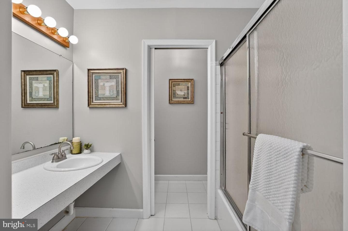 8532 Lakinhurst Lane photo 36
