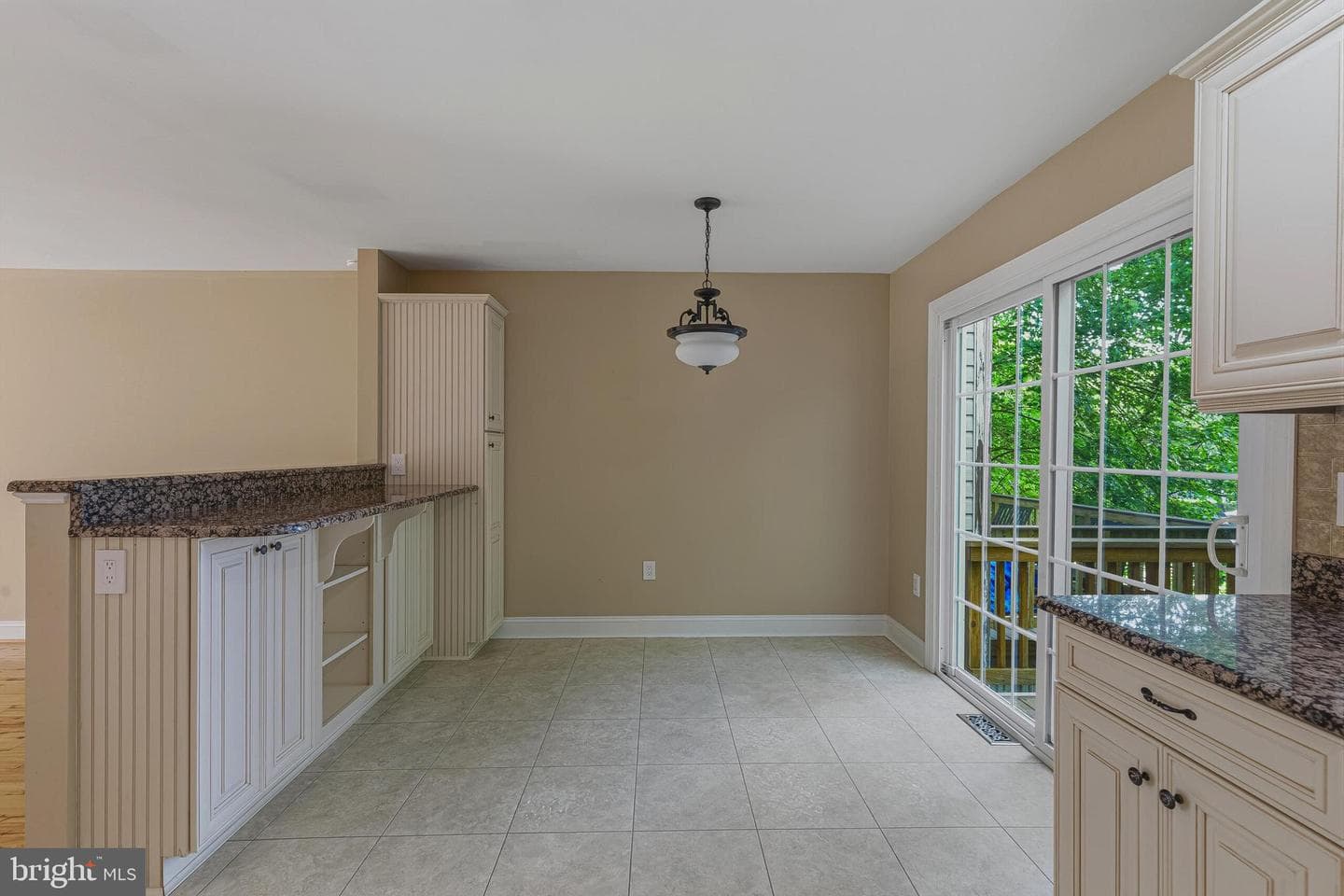 8144 Cliffview Avenue photo 10