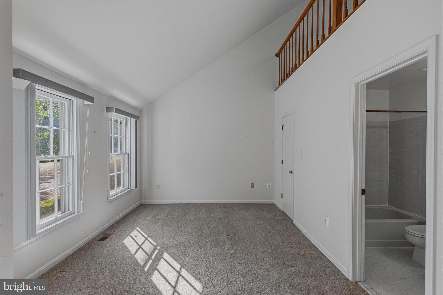8144 Cliffview Avenue photo 15