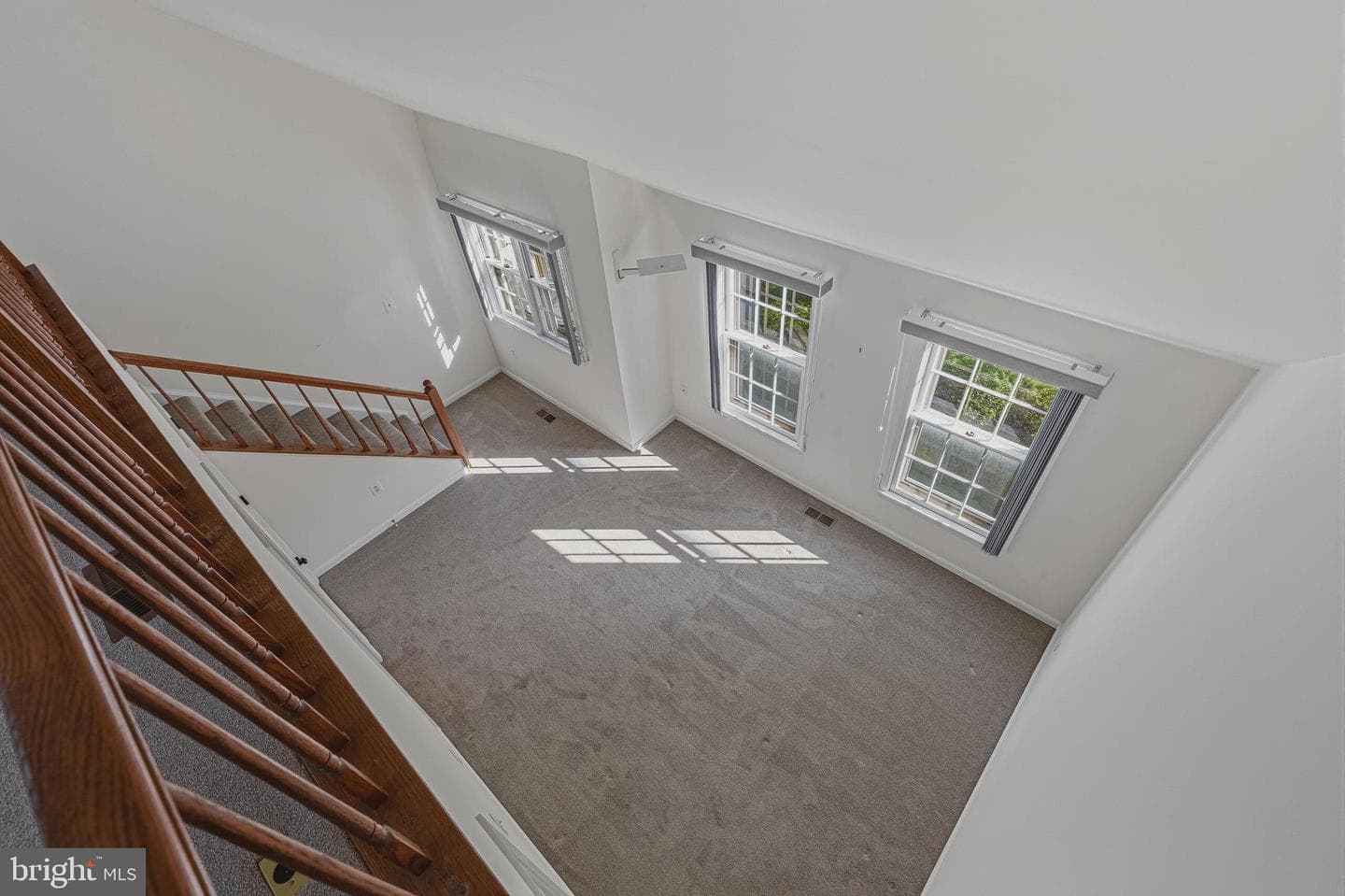 8144 Cliffview Avenue photo 18