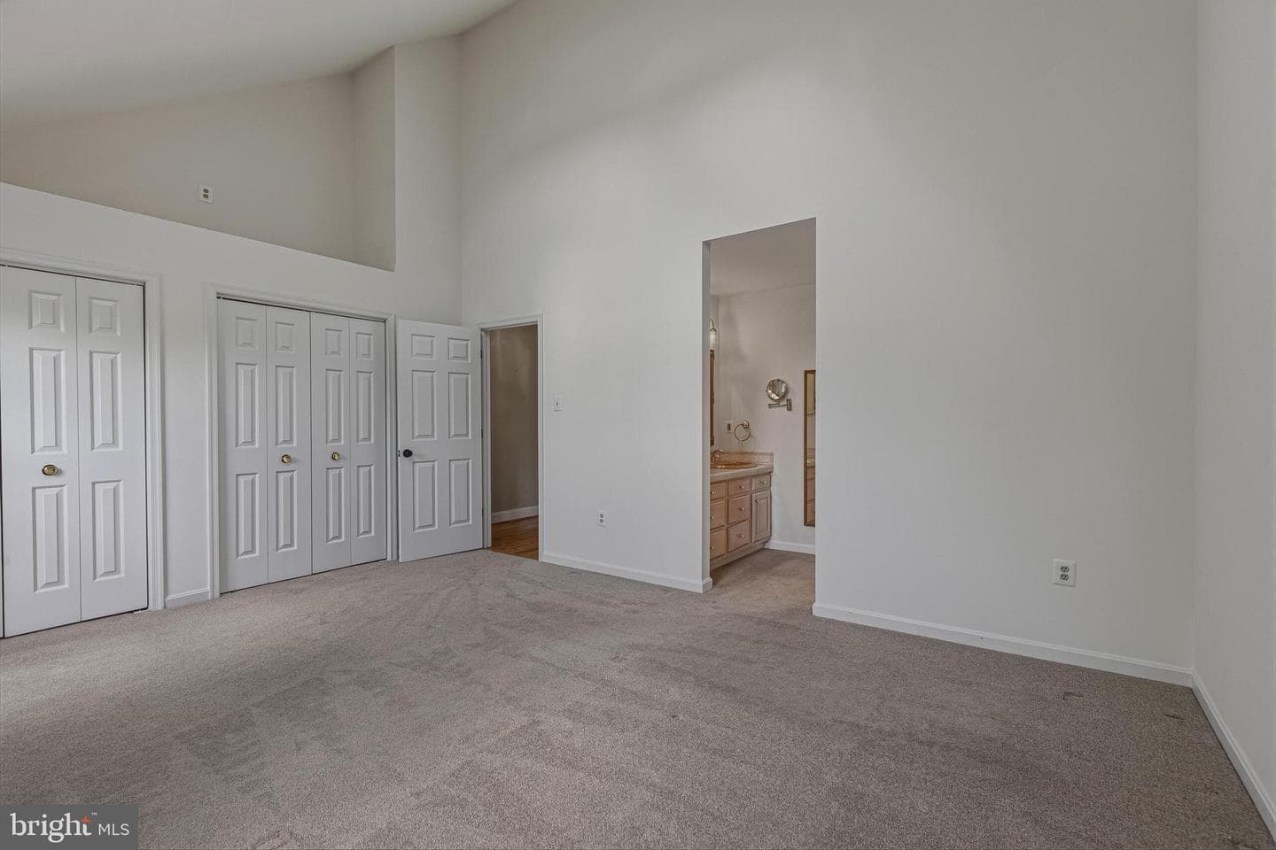 8144 Cliffview Avenue photo 23