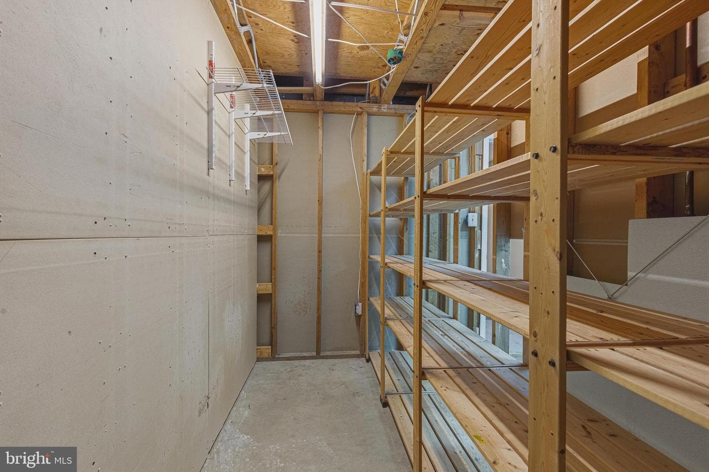 8144 Cliffview Avenue photo 29