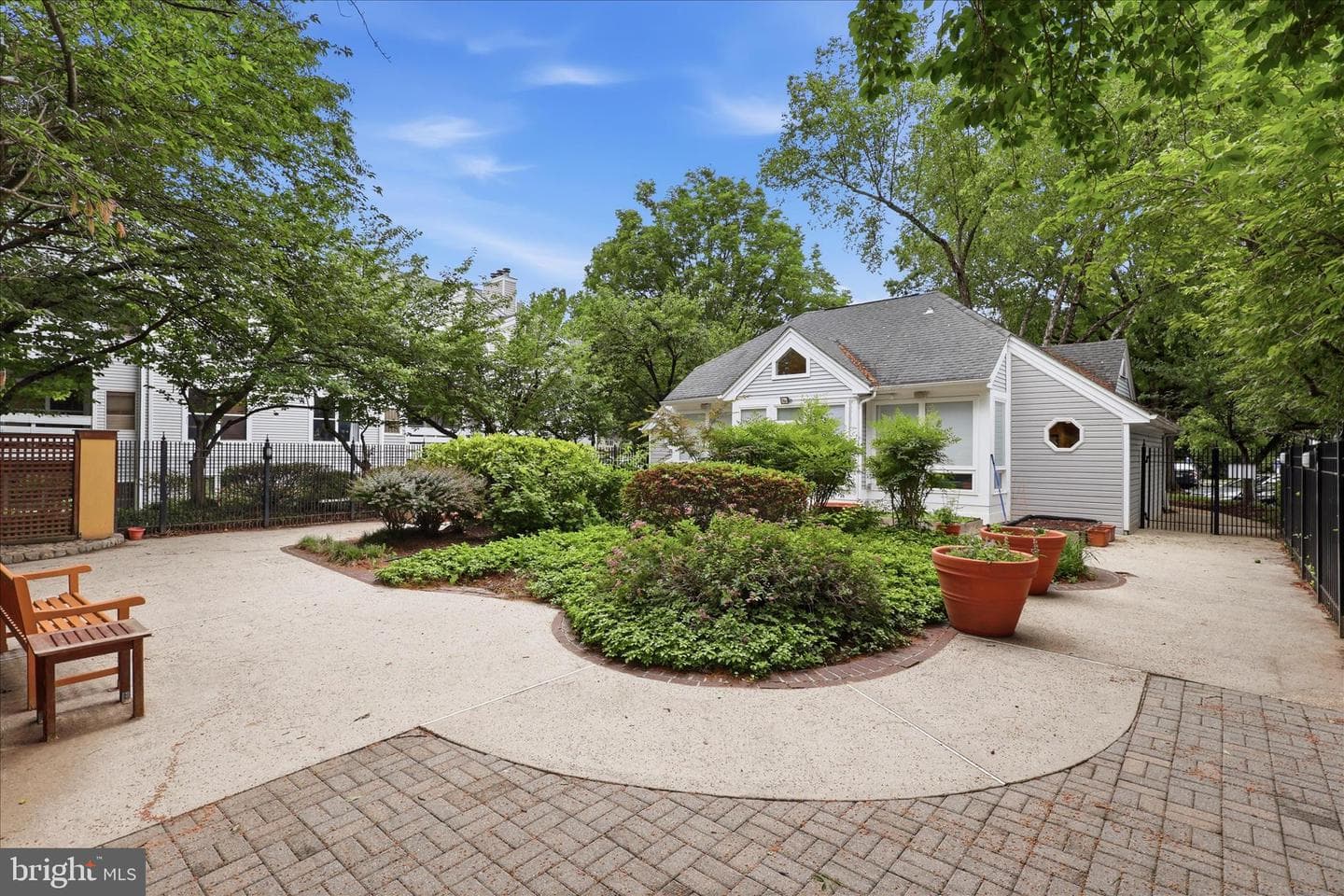 3178 Summit Square Drive #3-D3 photo 27