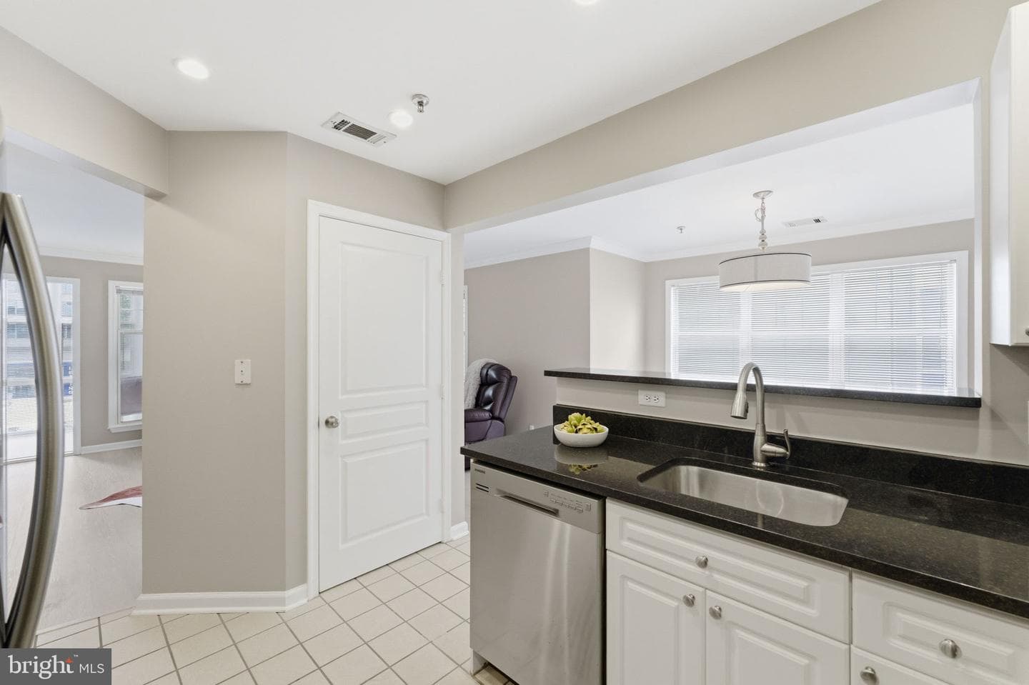 5565 Seminary Road #313 photo 12