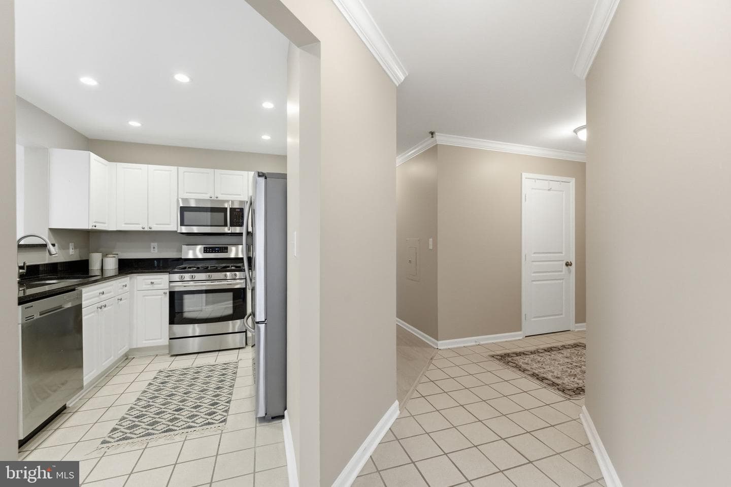 5565 Seminary Road #313 photo 13