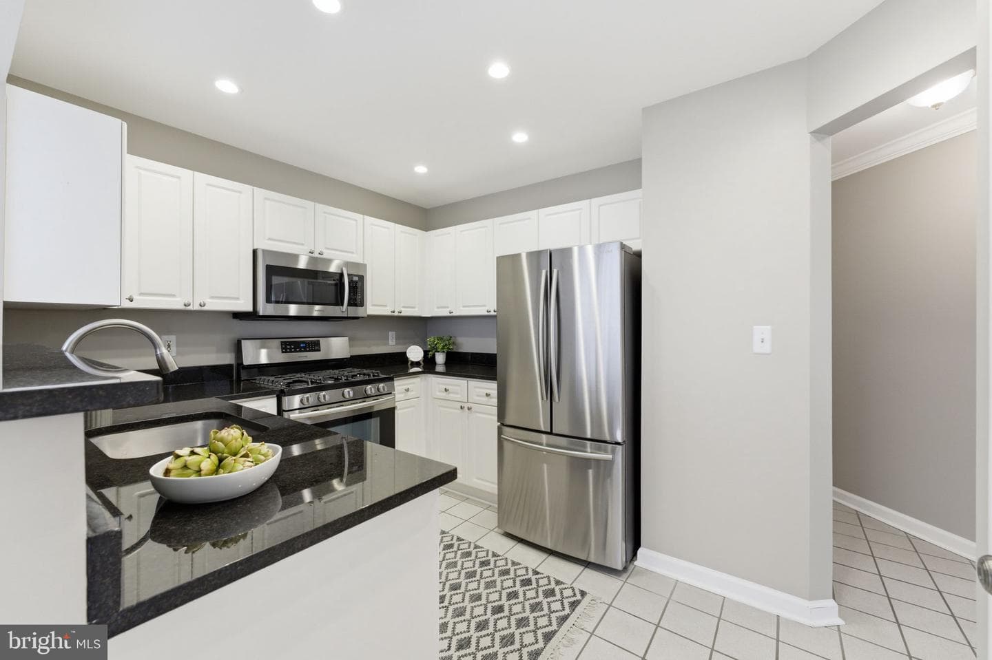 5565 Seminary Road #313 photo 8