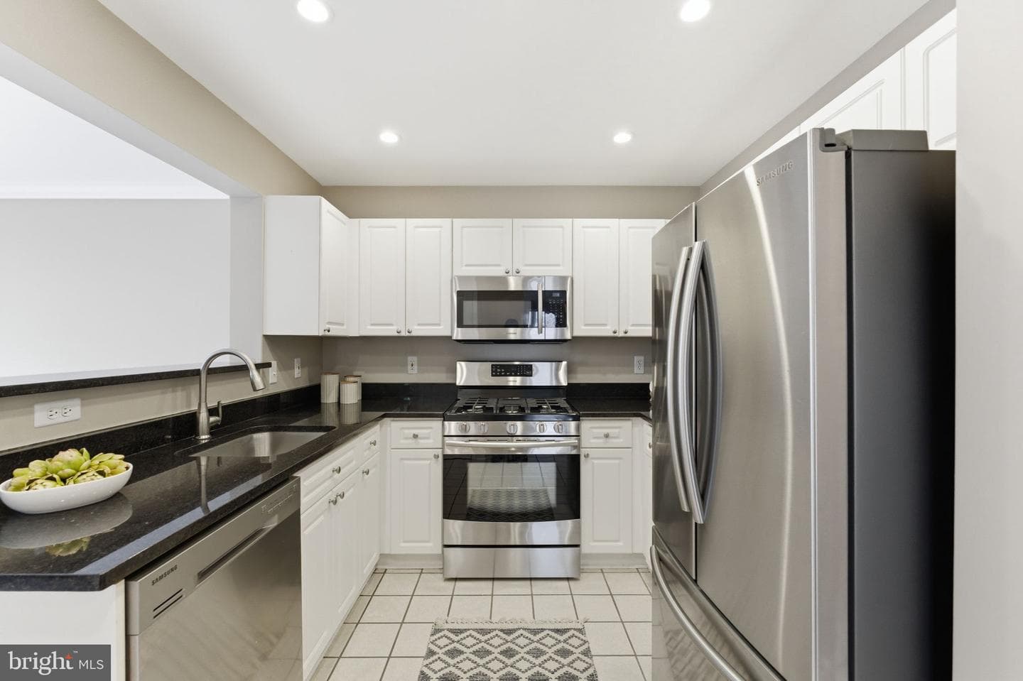 5565 Seminary Road #313 photo 9