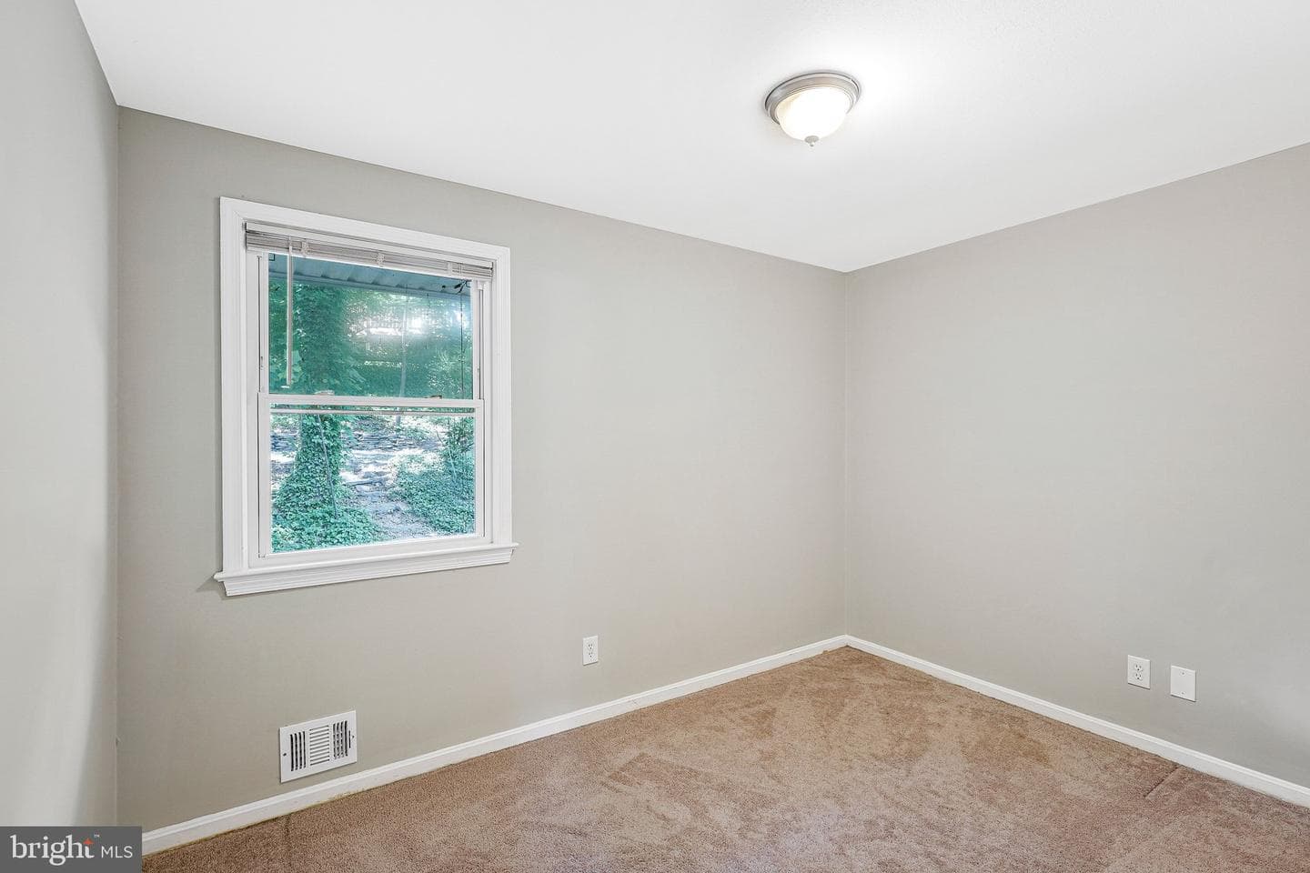 7500 Long Pine Drive photo 17