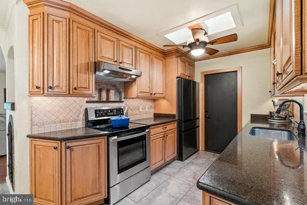 2605 Seskey Glen Court photo 11