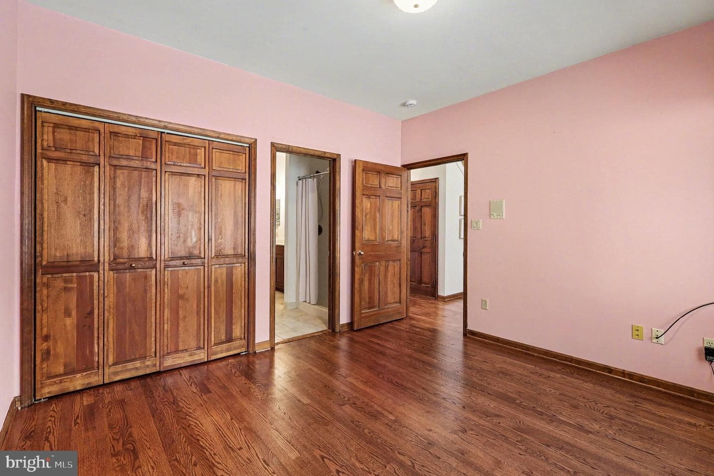 8406 Cathedral Forest Drive photo 15