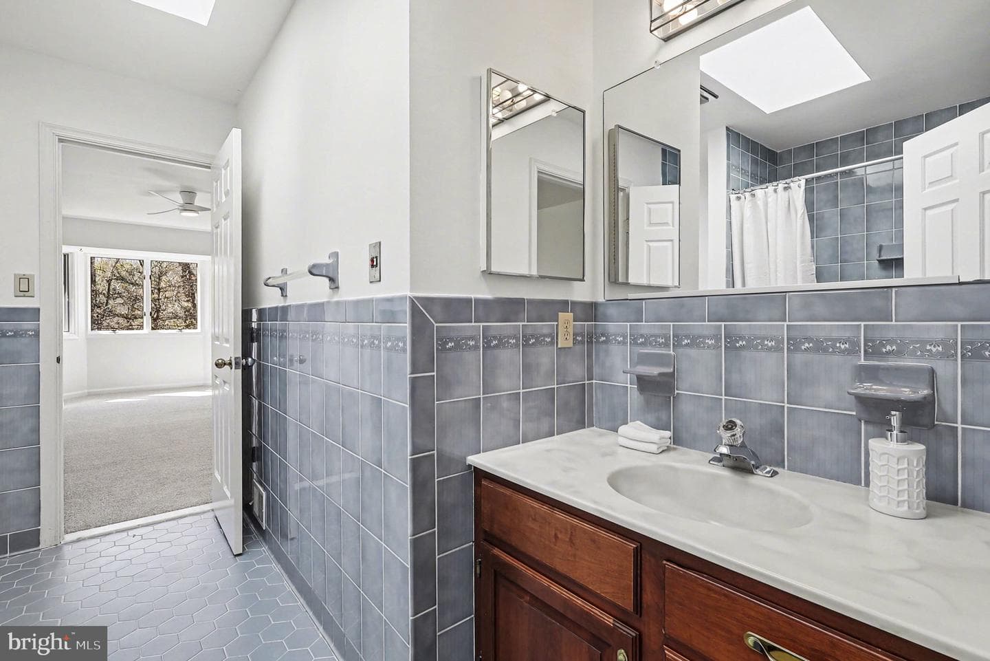 8406 Cathedral Forest Drive photo 27