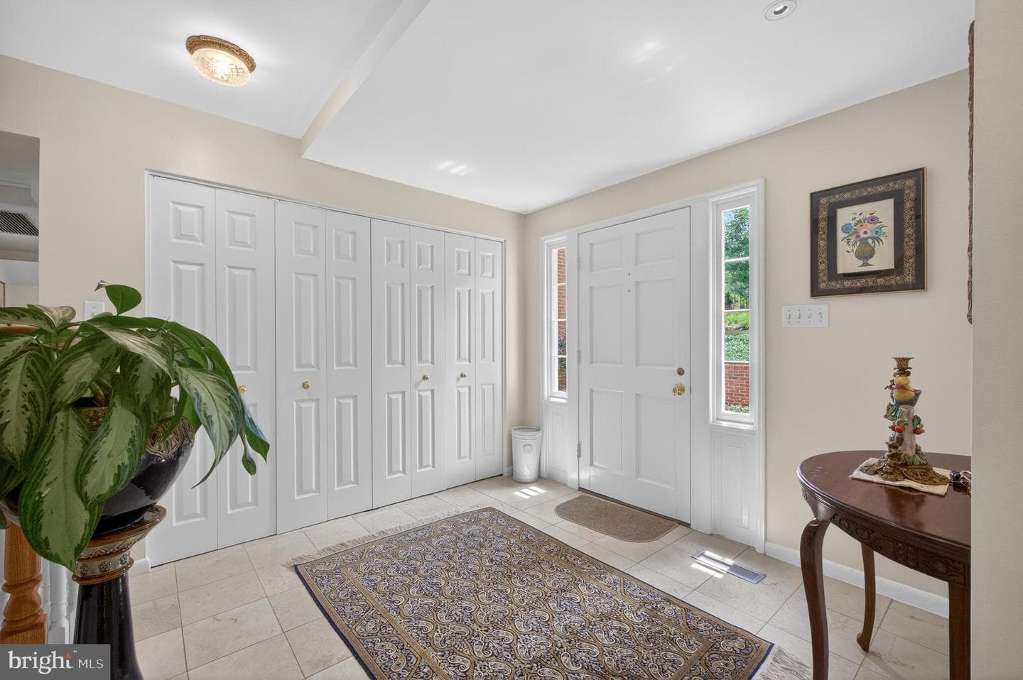 1003 Priory Place photo 4