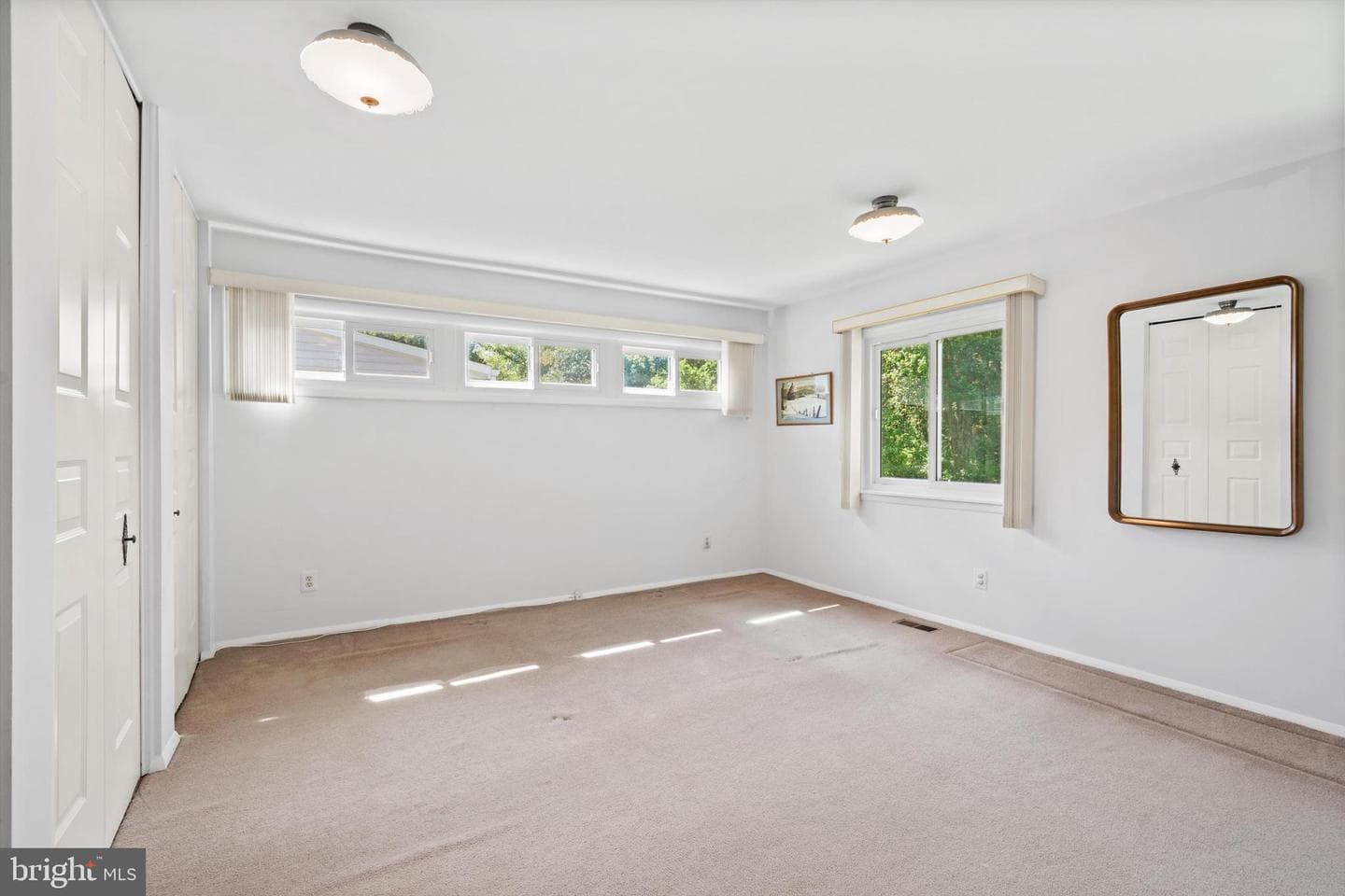 5308 Inverchapel Road photo 10