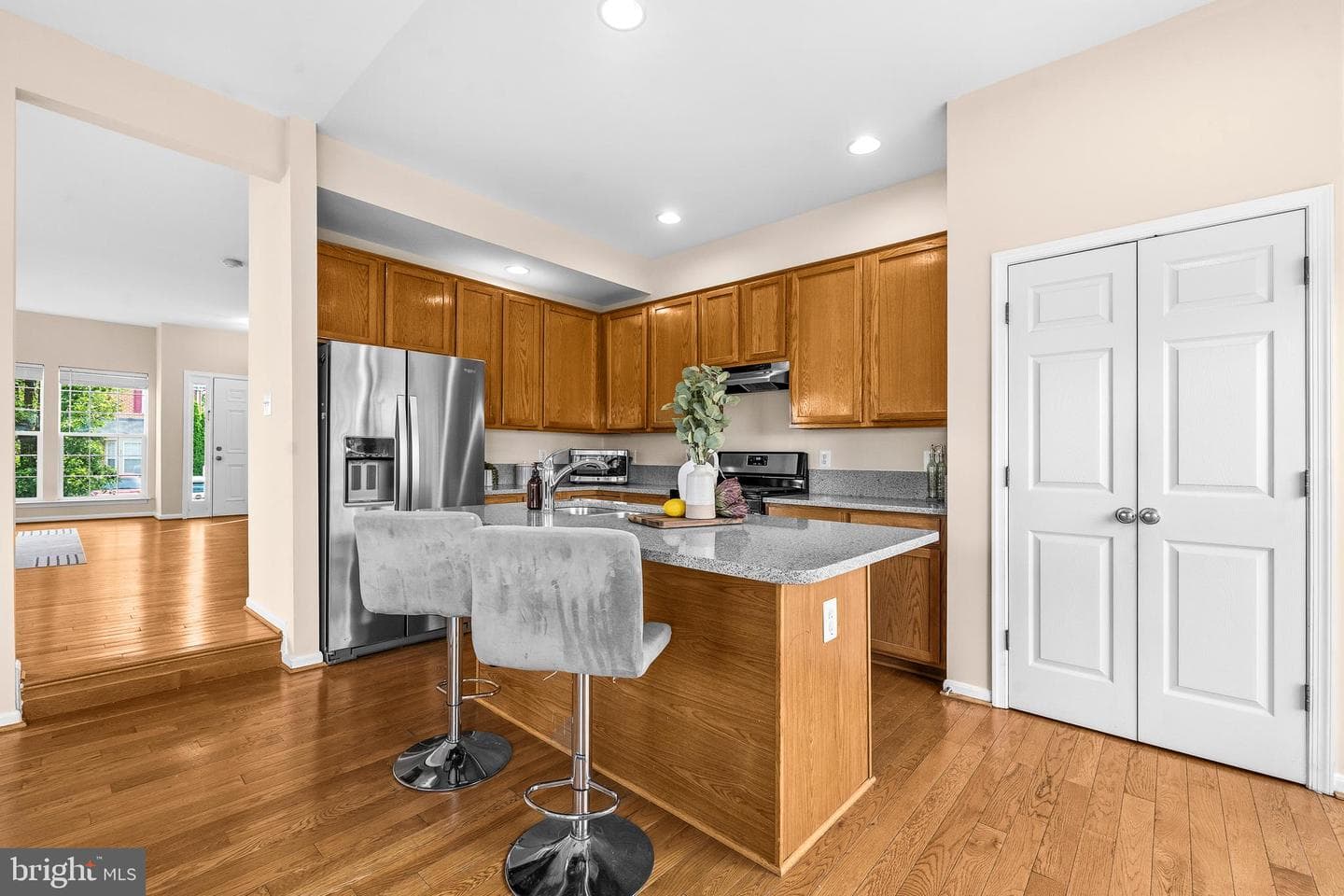 2475 Wheat Meadow Circle photo 15