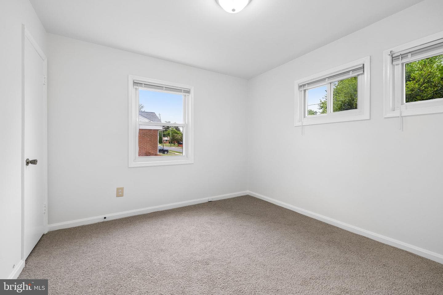 6421 Dorset Drive photo 15