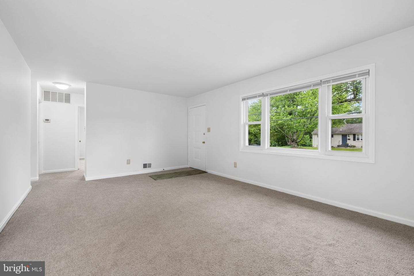 6421 Dorset Drive photo 4