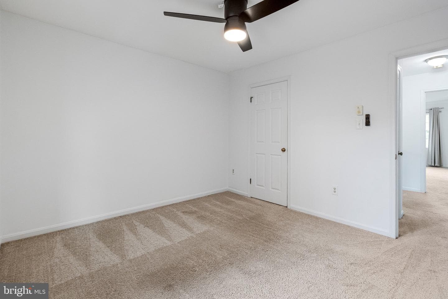 5919 Ambassador Way photo 42