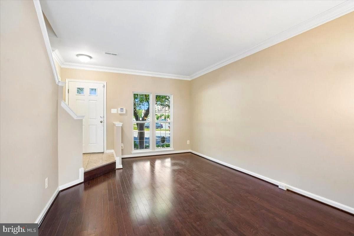 6845 Stone Maple Terrace photo 4