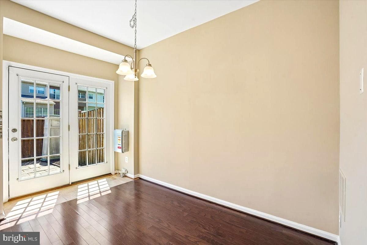 6845 Stone Maple Terrace photo 7