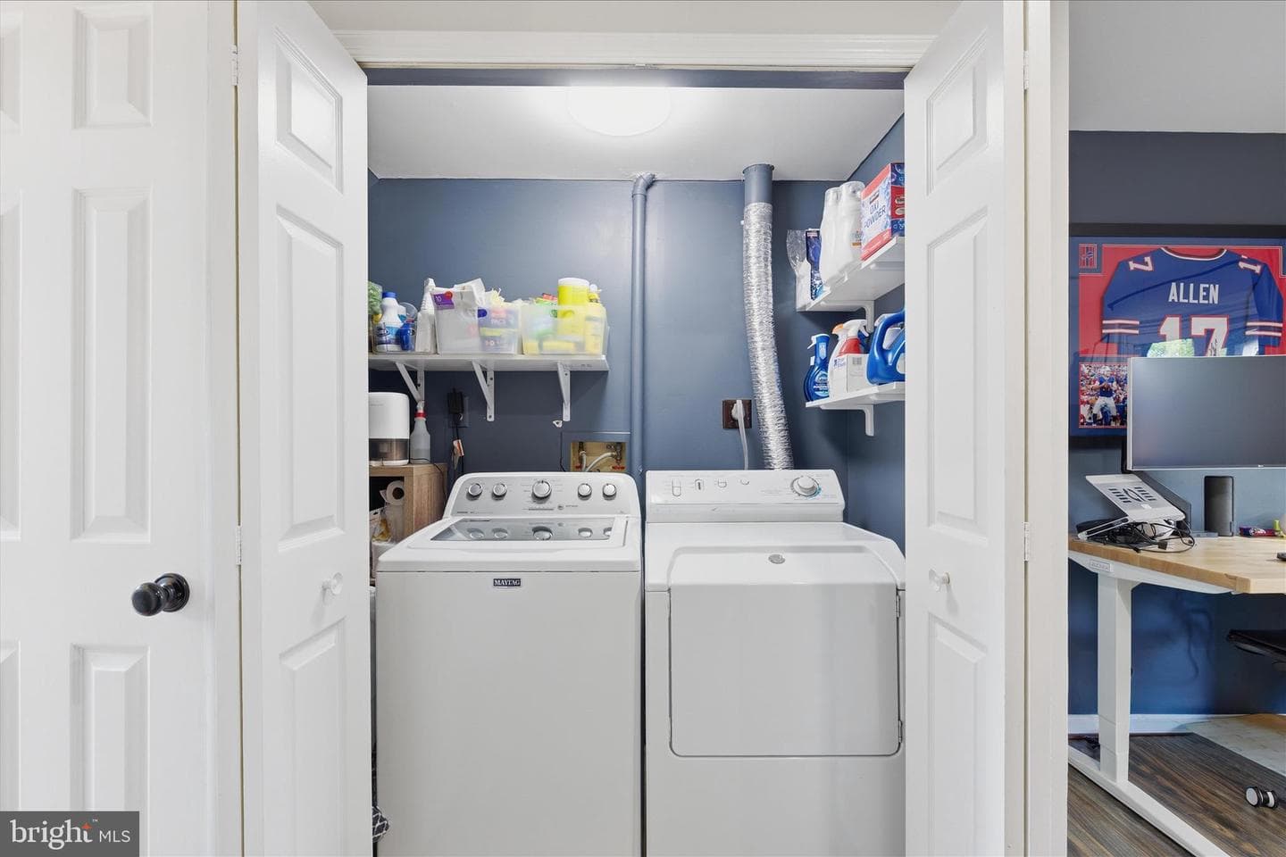 6006 Keble Drive photo 36