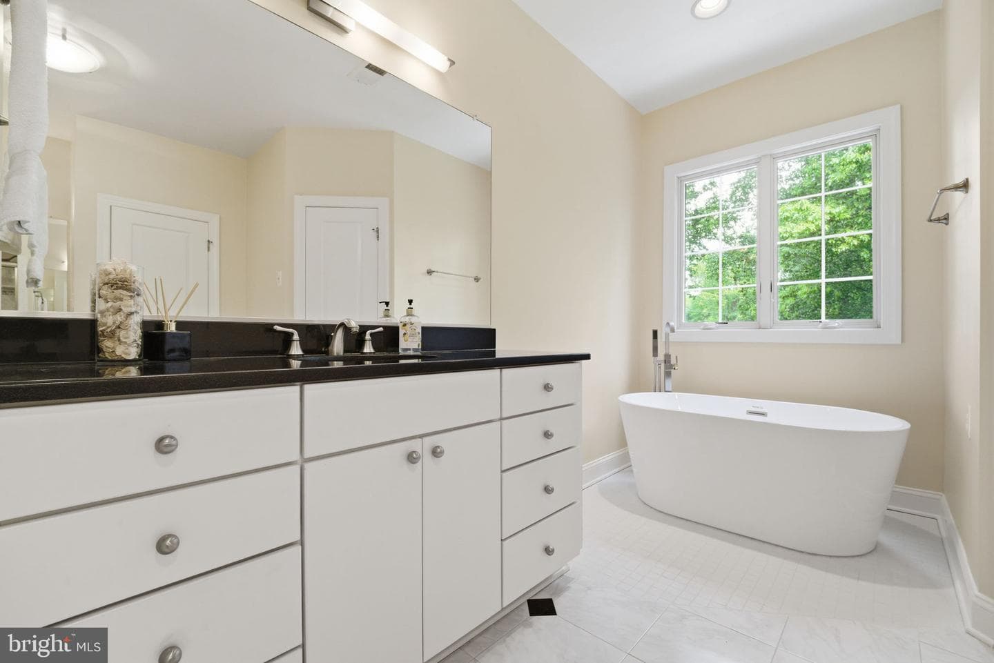 8104 Revatom Court photo 42