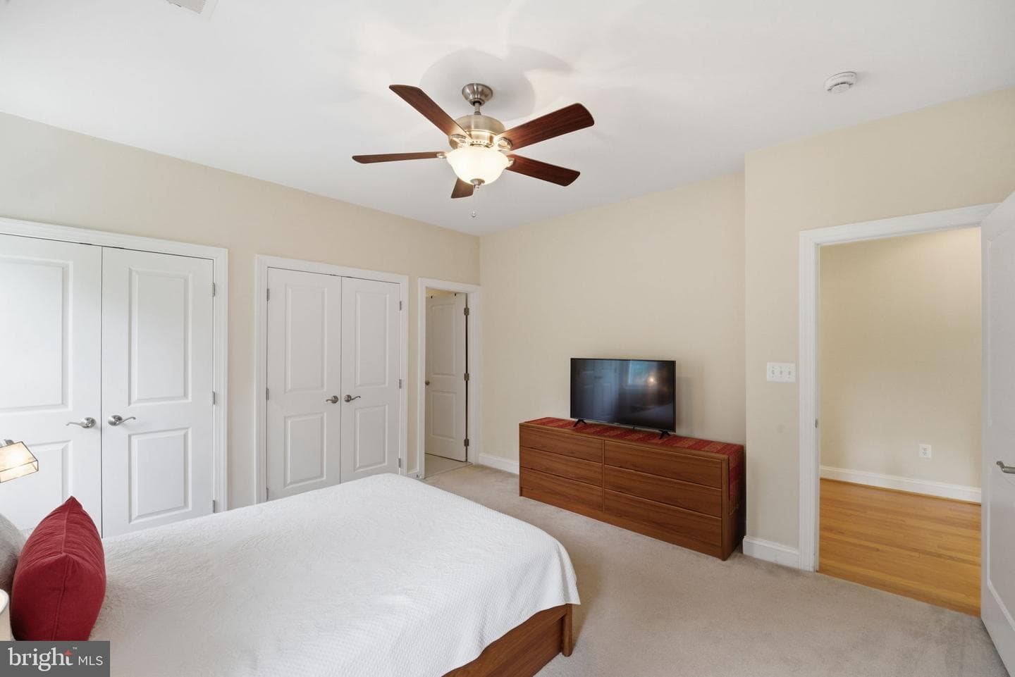 8104 Revatom Court photo 45
