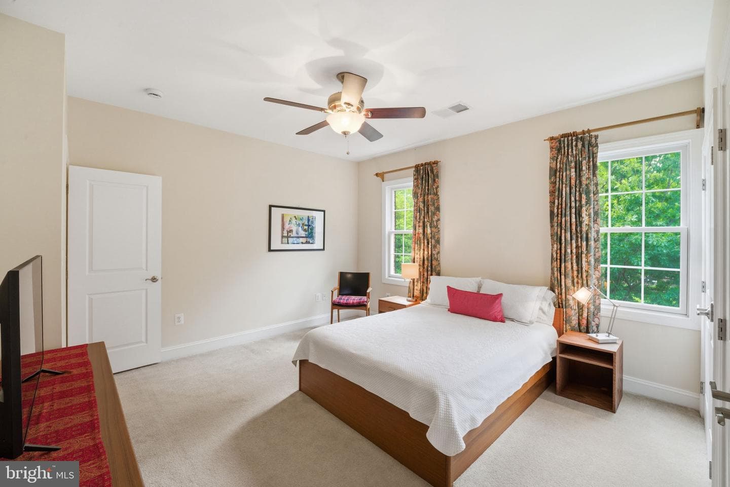 8104 Revatom Court photo 46