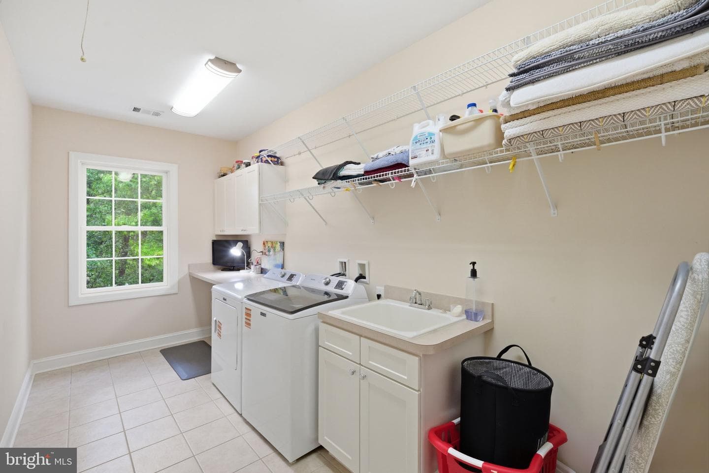 8104 Revatom Court photo 54