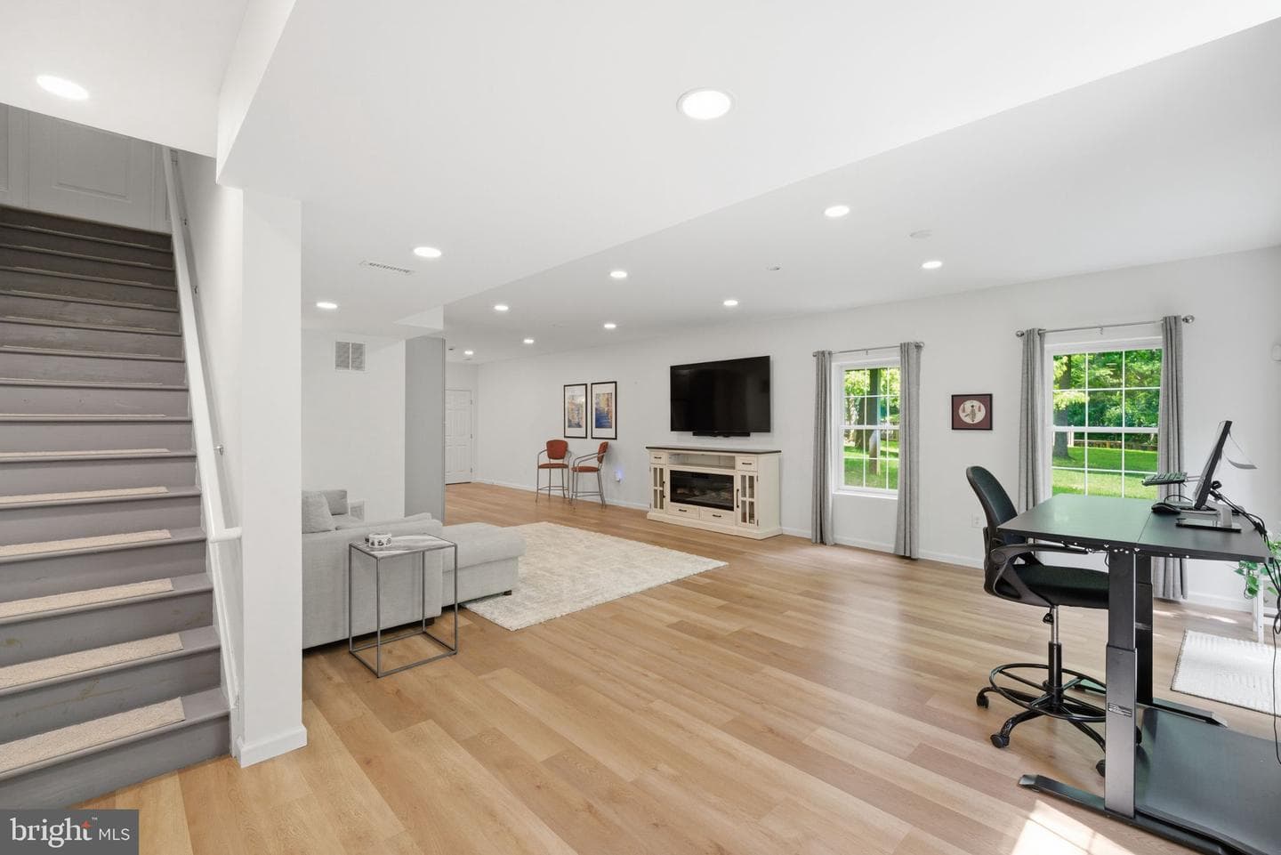 8104 Revatom Court photo 55