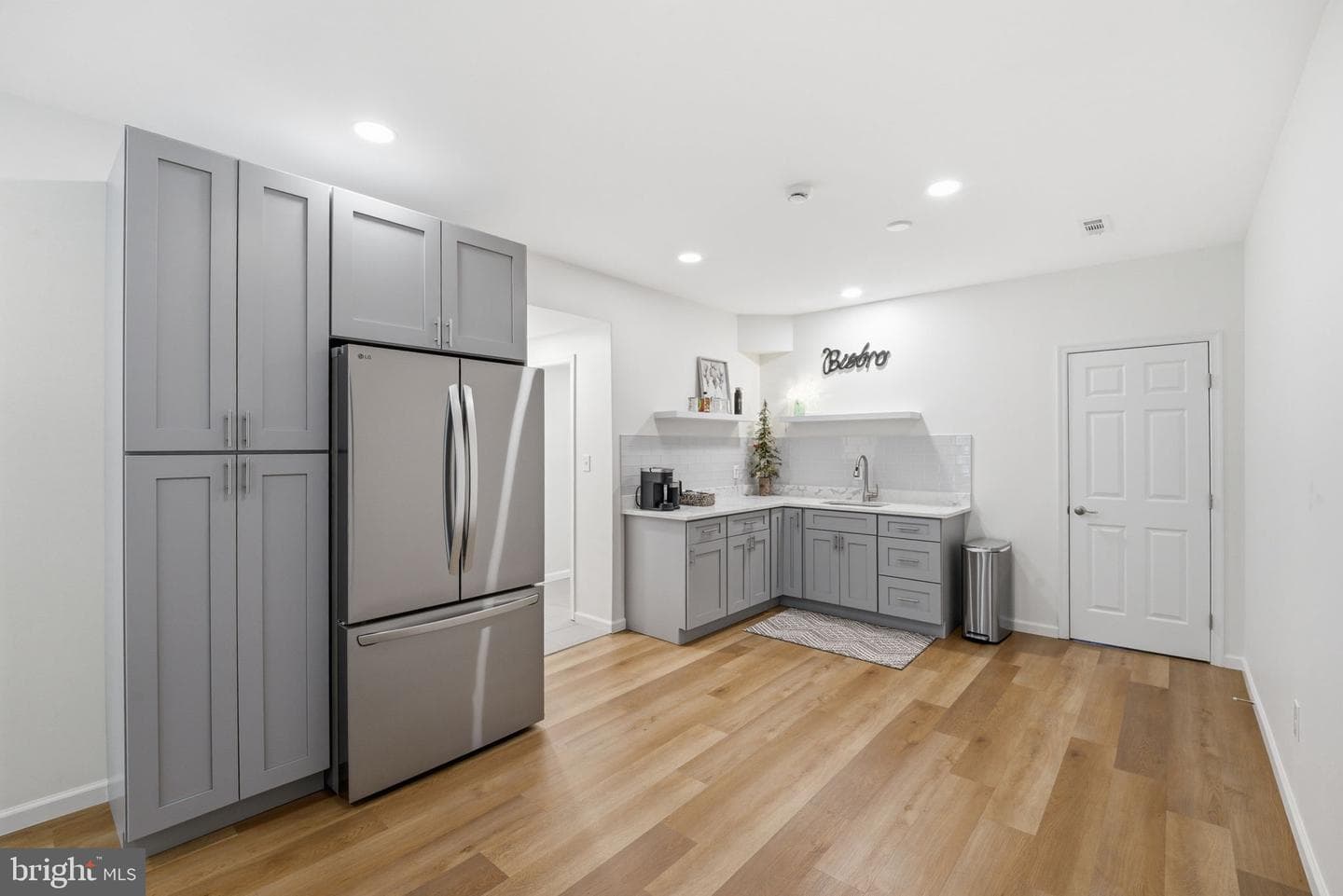8104 Revatom Court photo 59
