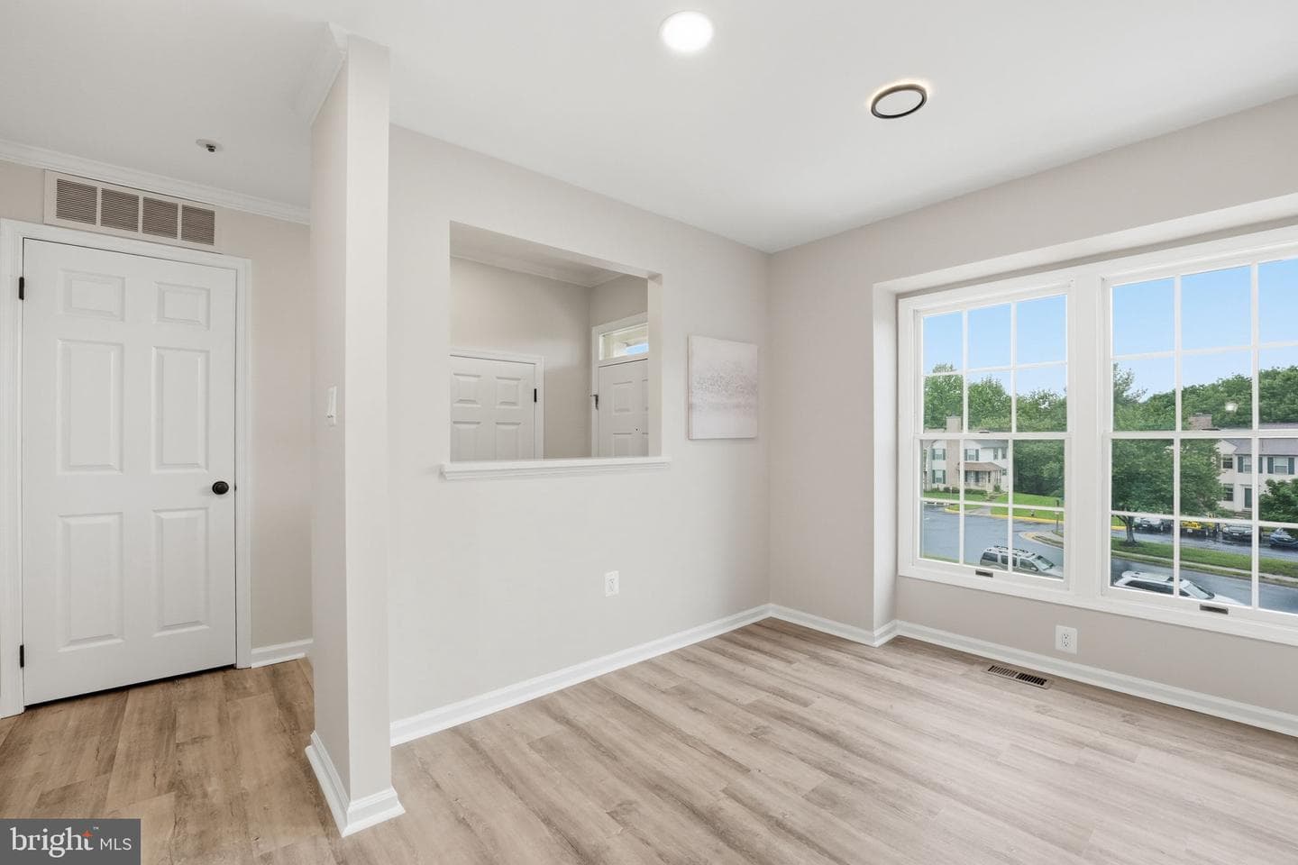 6845 Malton Court photo 7