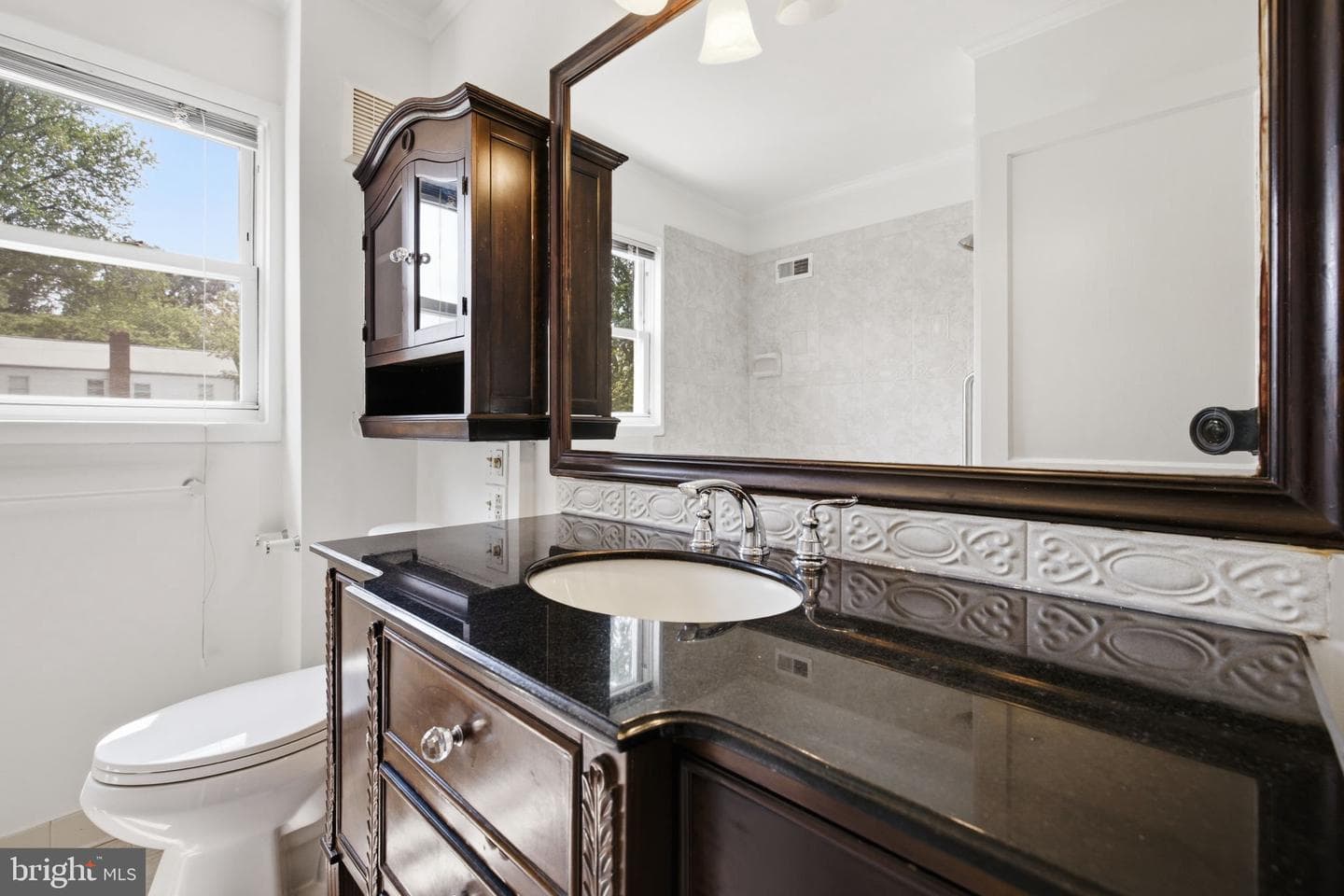2033 Arlington Terrace photo 22