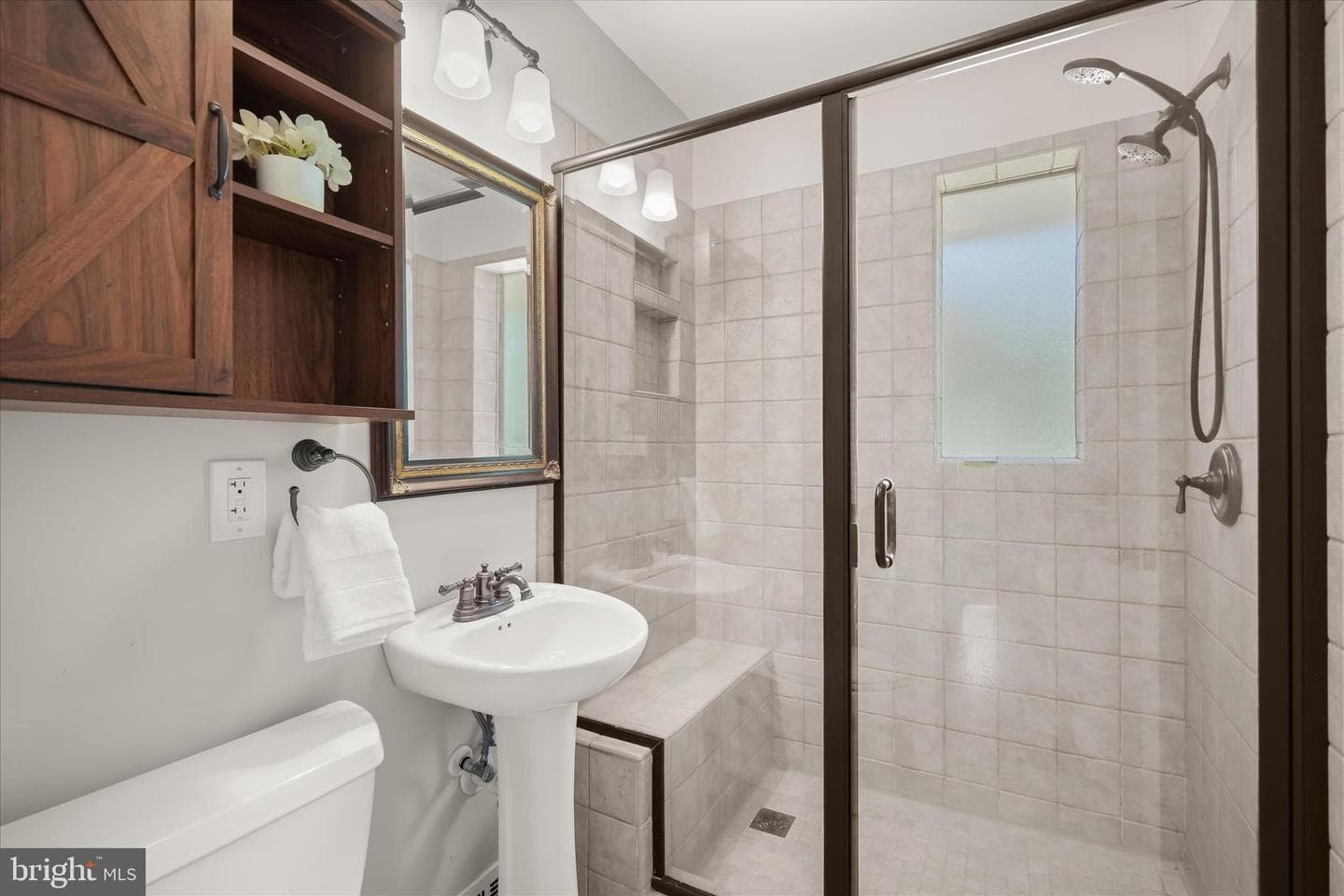 7422 Axton Street photo 22