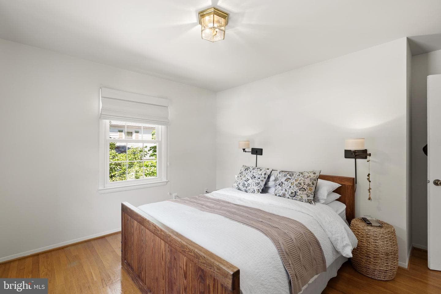 8611 Cyrus Place photo 20