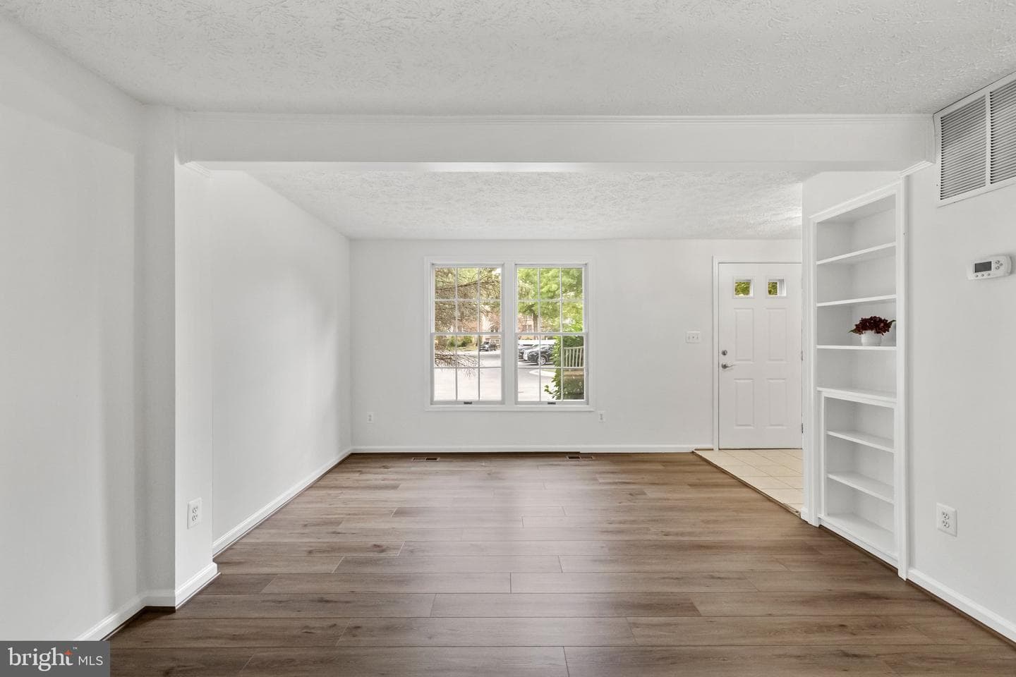 14166 Red River Drive photo 4