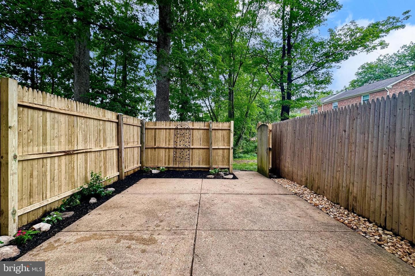 5833 Royal Ridge Drive #943 photo 37
