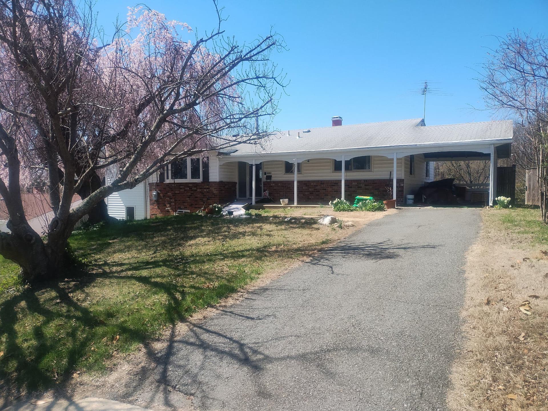 5008 Regina Drive, Annandale