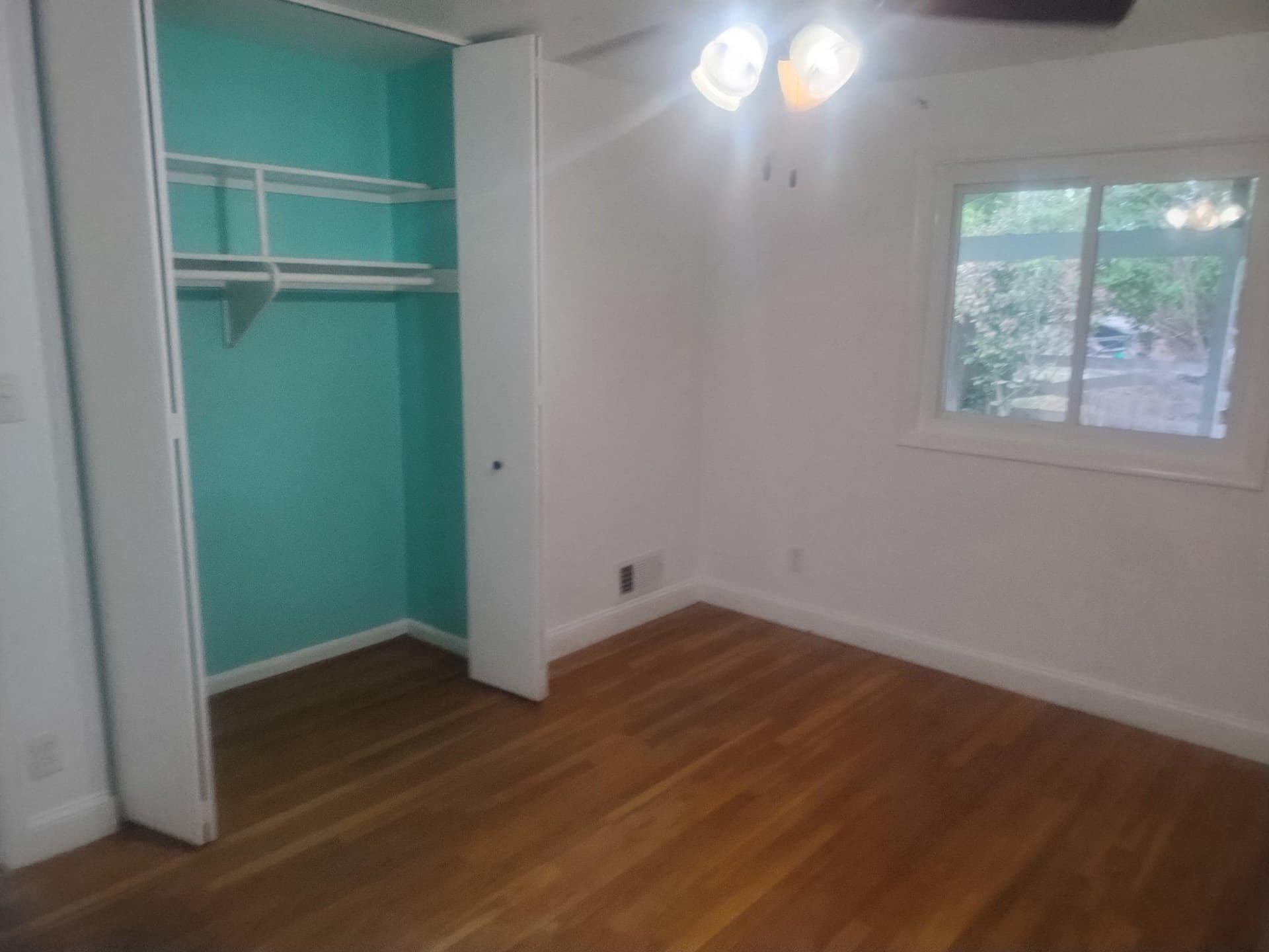 5008 Regina Drive photo 26